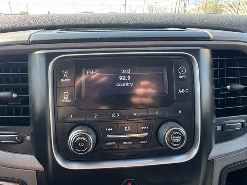 Used 2016 RAM 1500 Tradesman image 41