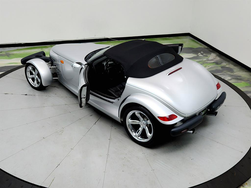 Used 2001 Chrysler Prowler RWD image 31