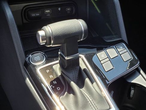 Used 2025 Kia Sportage X-Line w/ Premium Package image 24