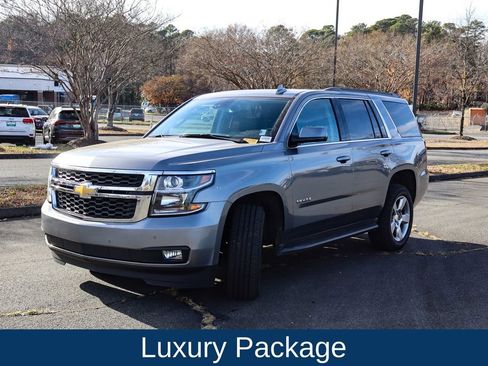 Used 2020 Chevrolet Tahoe LT w/ Luxury Package image 3