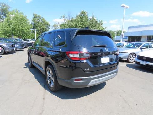 Used 2023 Honda Pilot EX-L image 4