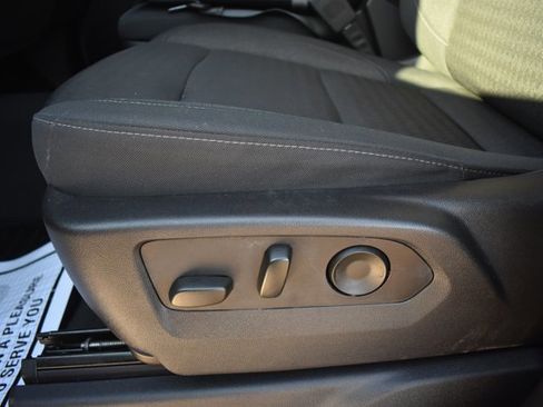 Used 2024 Chevrolet Silverado 1500 LT image 13