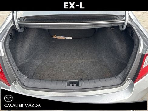 Used 2017 Honda Accord EX-L image 5