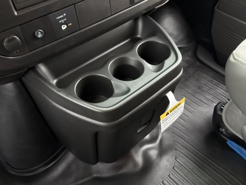 New 2026 Chevrolet Express 2500 RWD image 17
