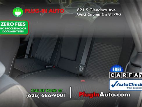 Used 2018 Dodge Challenger R/T Scat Pack RWD image 8
