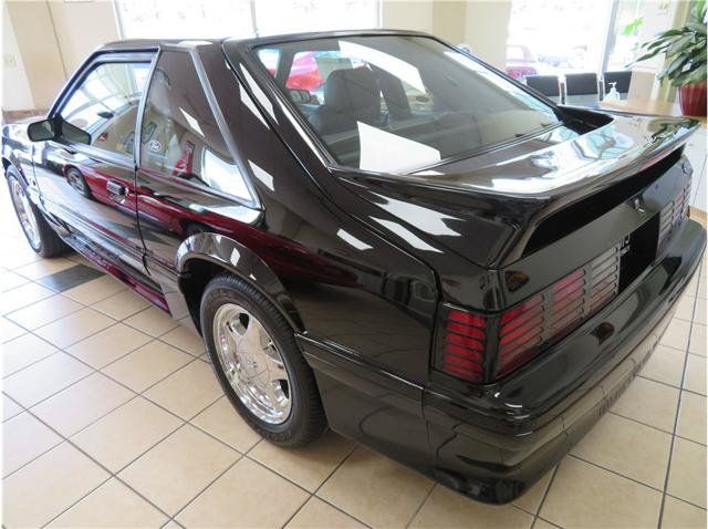 Used 1989 Ford Mustang GT RWD image 2