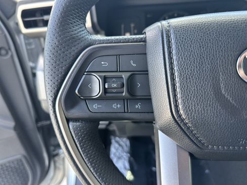 Used 2024 Toyota Tacoma SR5 w/ SR5 Upgrade Package image 32