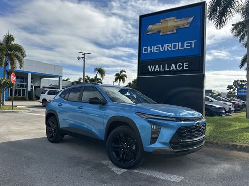 New 2026 Chevrolet Trax ACTIV w/ Driver Confidence Package FWD image 1