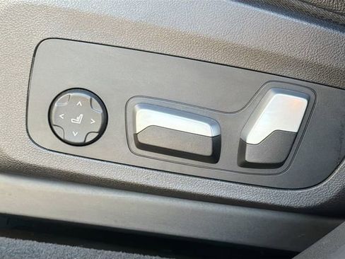 Used 2023 BMW X3 xDrive30i w/ Premium Package image 25