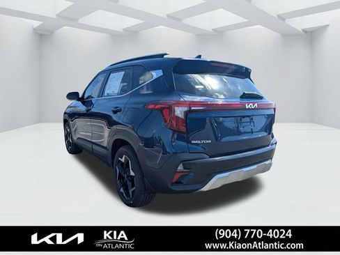 Used 2024 Kia Seltos EX FWD image 5