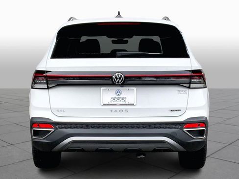 New 2026 Volkswagen Taos SEL AWD/4WD image 4