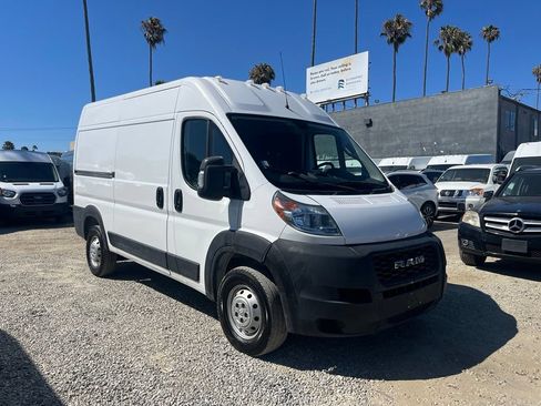 Used 2019 RAM ProMaster 2500 FWD image 3