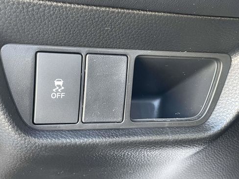 New 2026 Honda HR-V LX image 14