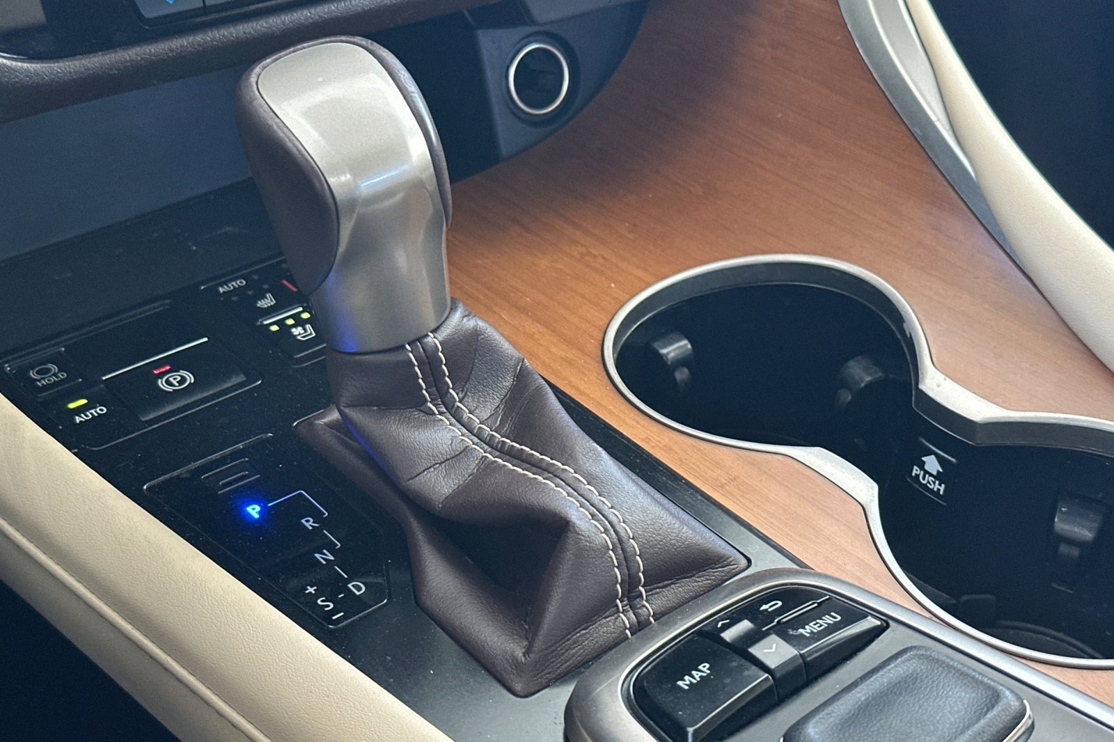 Used 2019 Lexus RX 350 FWD w/ Navigation Package image 28