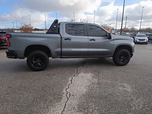 Used 2021 Chevrolet Silverado 1500 LT Trail Boss w/ Convenience Package II image 6