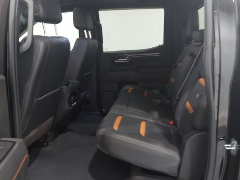 Used 2022 GMC Sierra 1500 AT4 w/ AT4 Premium Package AWD/4WD image 13