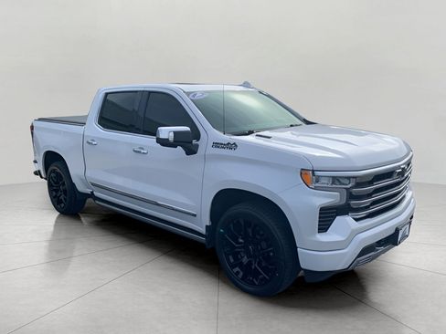 Used 2023 Chevrolet Silverado 1500 High Country w/ High Country Premium Package AWD/4WD image 1