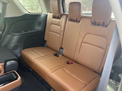 Certified 2023 Nissan Pathfinder Platinum w/ Lighting Package (N93) image 13