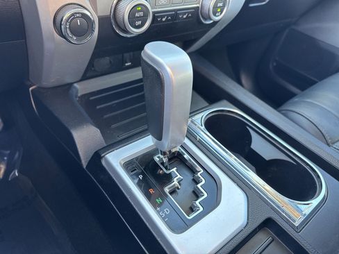 Used 2016 Toyota Tundra Limited w/ Limited Premium Package image 19