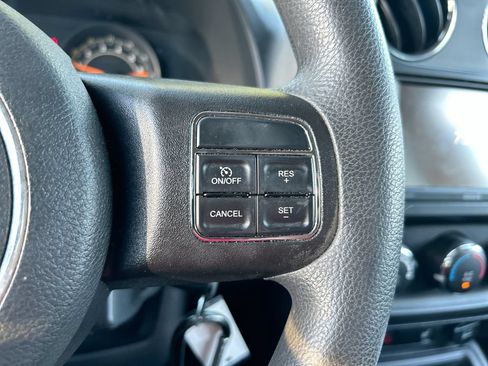 Used 2014 Jeep Compass Sport w/ Power Value Group FWD image 15
