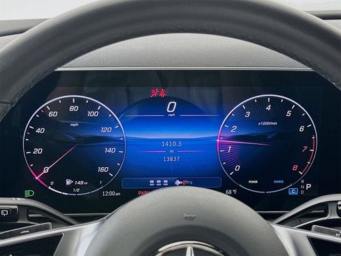 Certified 2025 Mercedes-Benz GLC 300 image 13