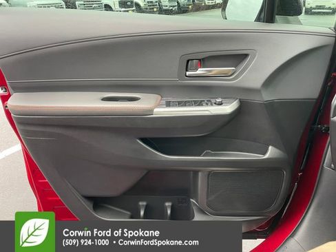 Used 2024 Toyota Sienna XSE image 25