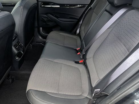 Used 2023 Kia Seltos S image 16