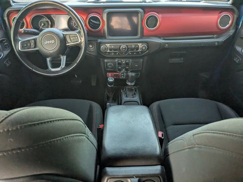 Used 2021 Jeep Wrangler Unlimited Rubicon image 9