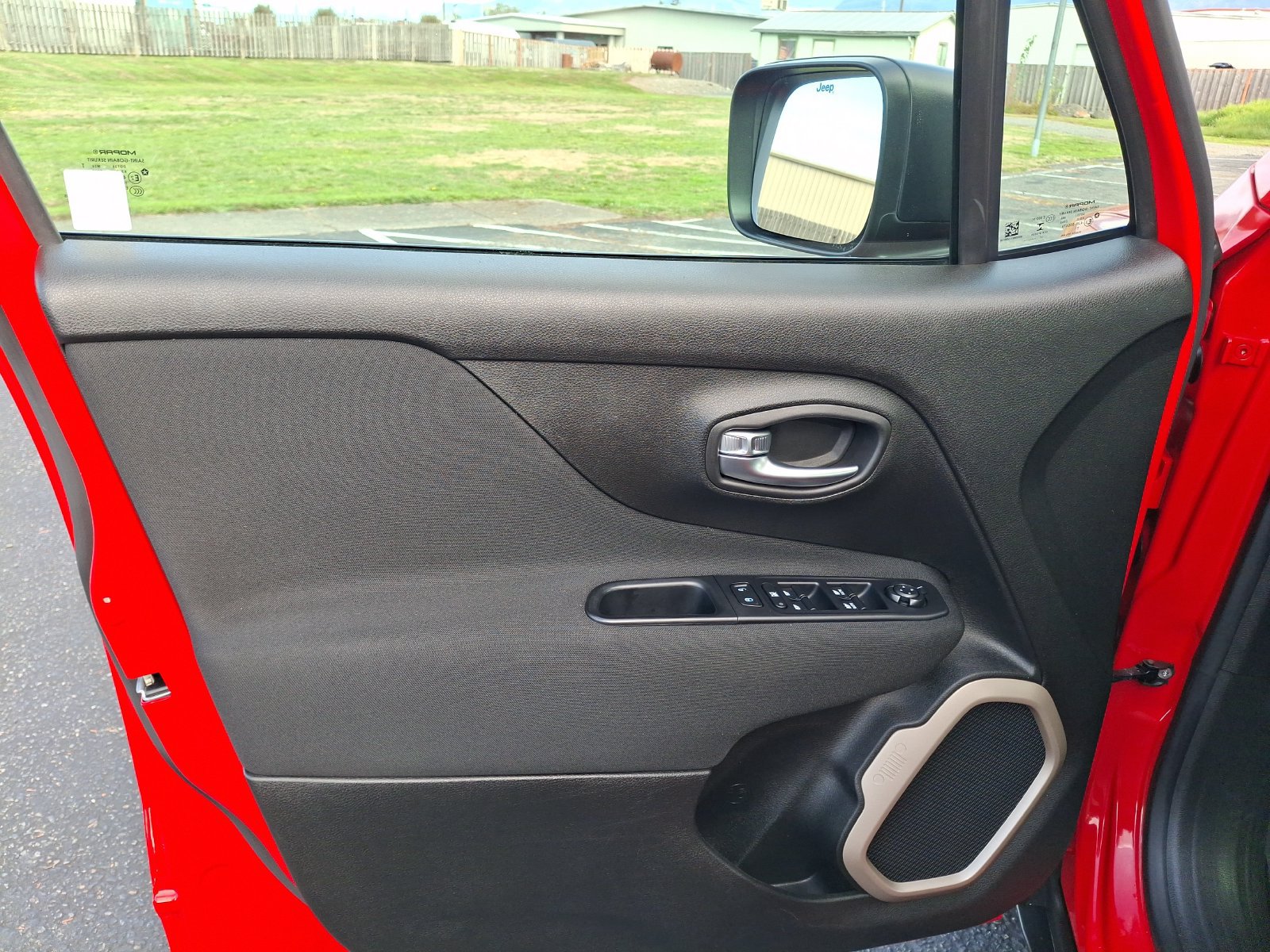 Certified 2017 Jeep Renegade Sport w/ Power & Air Group FWD image 16