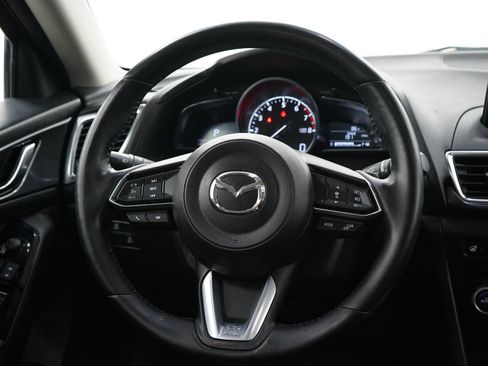 Used 2018 MAZDA MAZDA3 Grand Touring w/ Premium Equipment Package FWD image 15