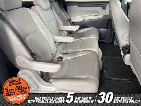 Used 2018 Honda Odyssey EX-L image 17
