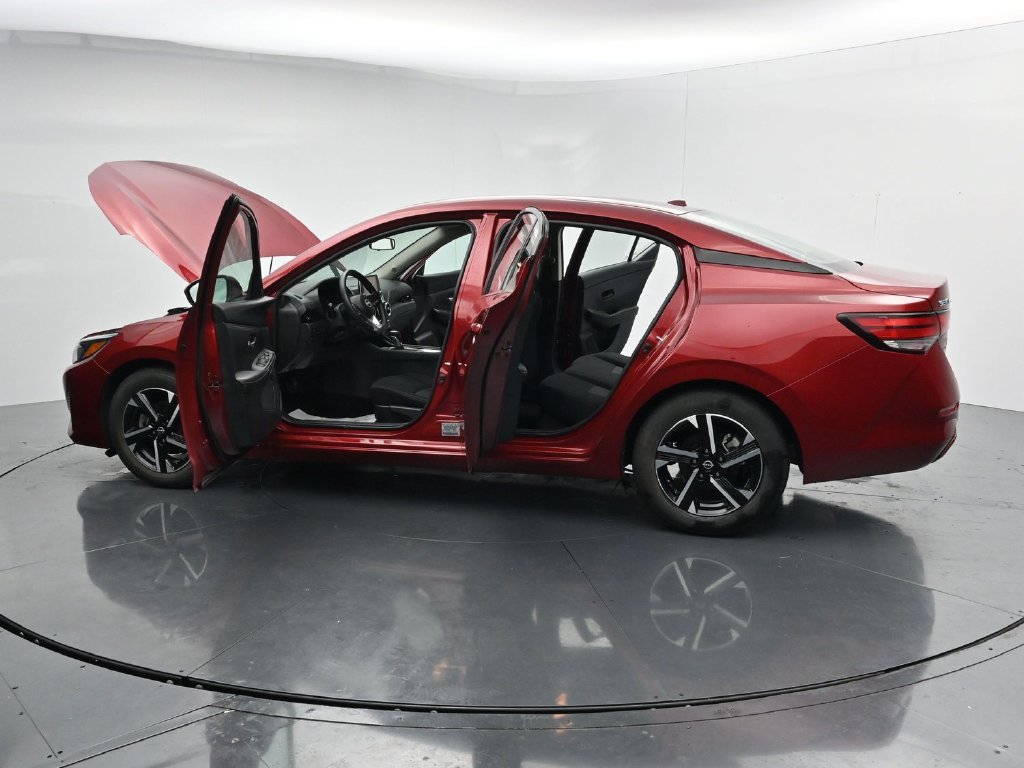 Used 2024 Nissan Sentra SV FWD image 42