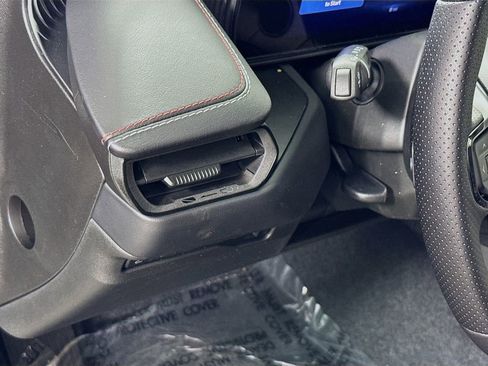 Used 2025 Dodge Charger R/T w/ Quick Order Package 25M R/T image 11