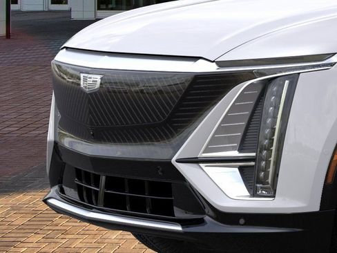 New 2024 Cadillac Lyriq Sport image 13