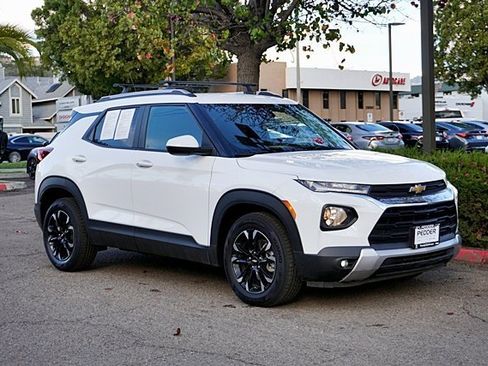 Used 2022 Chevrolet TrailBlazer LT w/ Convenience Package image 6