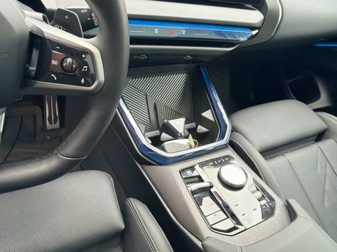 Used 2025 BMW X3 xDrive30i w/ M Sport Package image 14