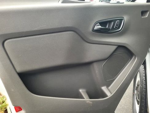Used 2023 Ford Transit 250 Medium Roof image 17