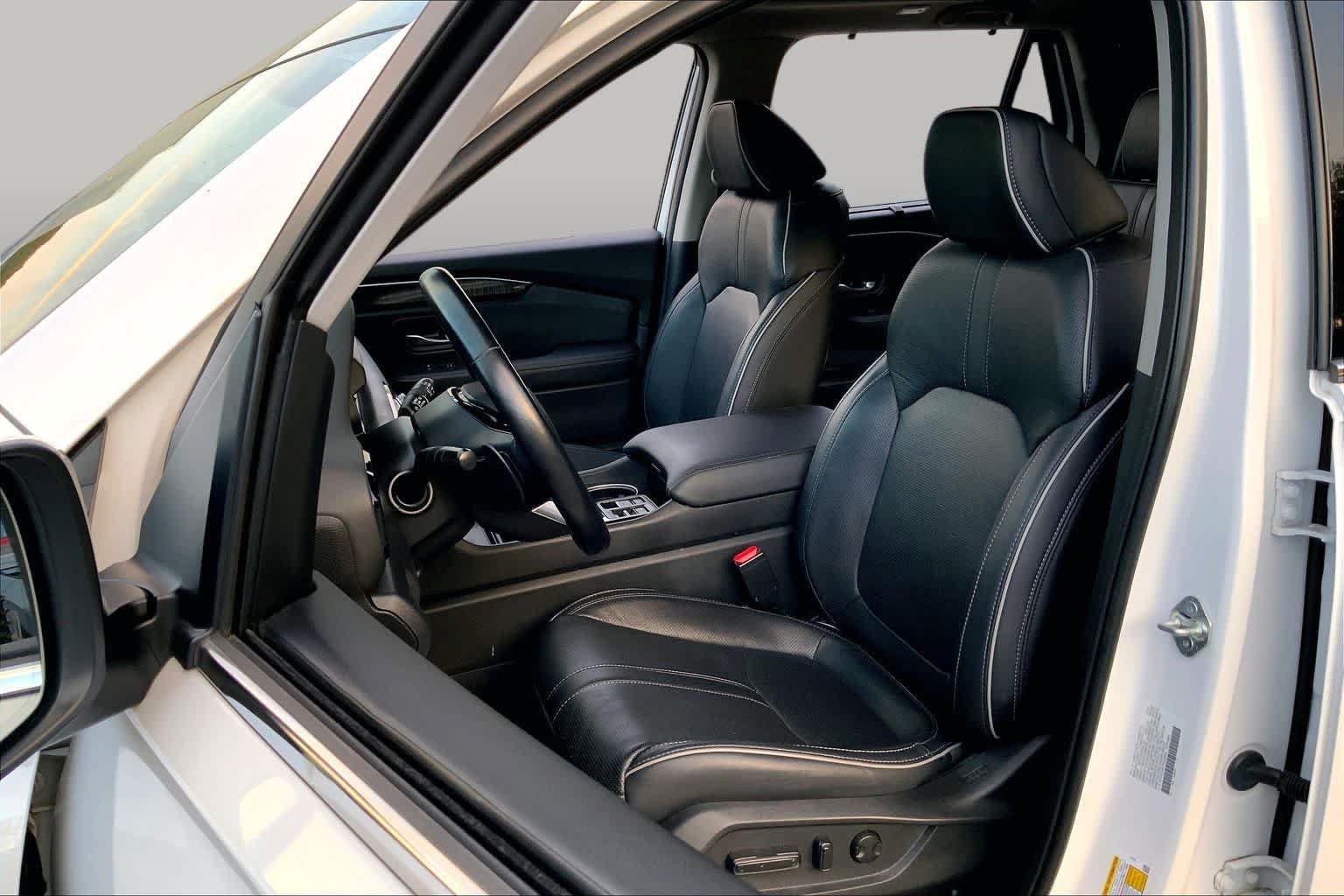 Used 2023 Honda Pilot Elite image 9