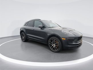 Used 2022 Porsche Macan video 2