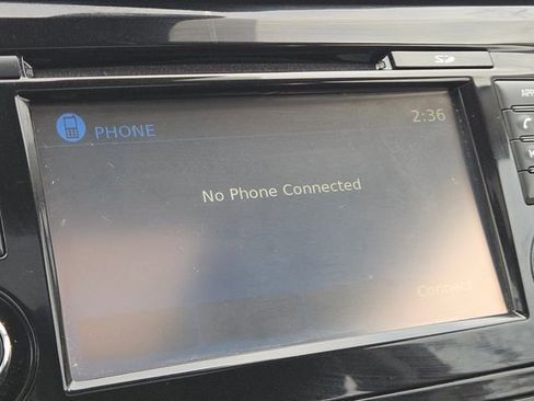 Used 2018 Nissan Rogue Sport SL w/ SL Premium Package image 22