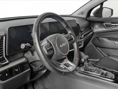Used 2024 Kia Sportage EX FWD image 26