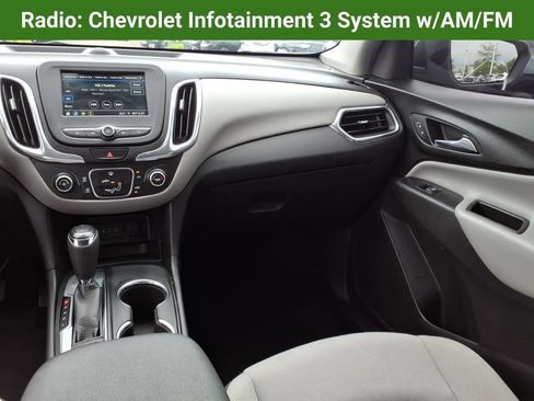Certified 2019 Chevrolet Equinox LS w/ LS Convenience Package FWD image 18