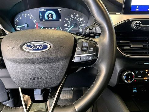 Used 2022 Ford Escape SEL AWD/4WD image 25