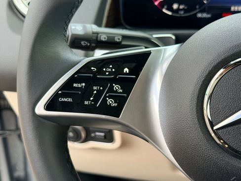 Used 2026 Mercedes-Benz GLB 250 image 28