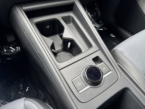 New 2026 Volkswagen Tiguan SE image 26