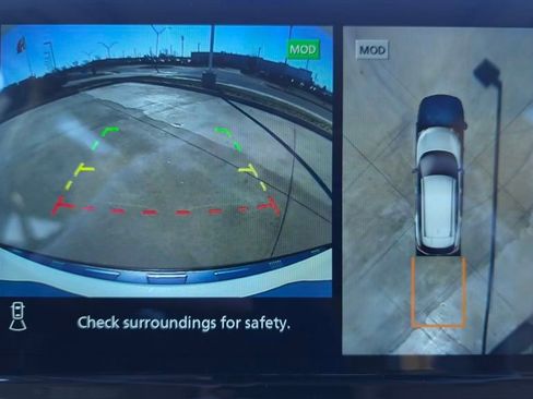 Used 2023 Nissan Rogue Platinum w/ Platinum Premium Package image 35