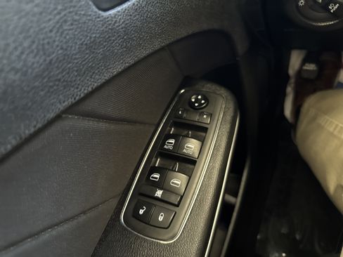 Used 2021 Dodge Charger Scat Pack RWD image 27
