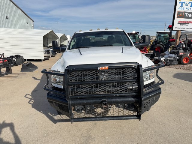 Used 2013 RAM 3500 Tradesman AWD/4WD image 2