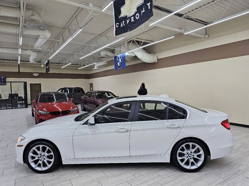 Used 2015 BMW 320i Sedan image 10