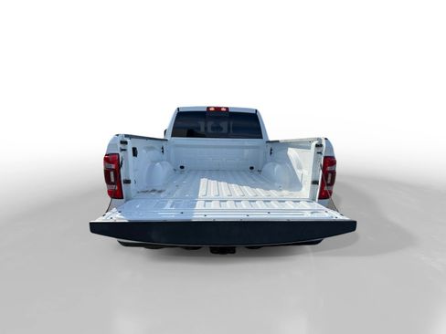 Used 2024 RAM 2500 Laramie image 17